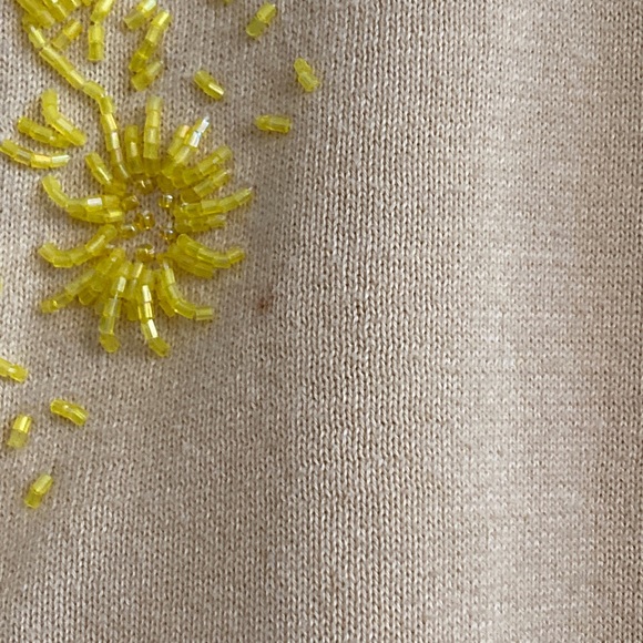 Diab’less Naples yellow Beaded sweater Size M - Picture 7 of 7